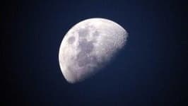 Sample 3 – Moon