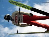 Sample 4 – Ski