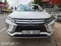 Sample 4 – Eclipse cross car