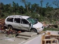 Sample 1 – Minivan