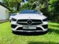 Sample 10 – Cla 200 car