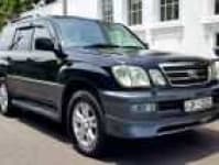 Sample 19 – Land cruiser sahara car