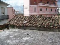 Sample 2 – Tile roof