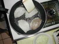 Sample 6 – Frying pan
