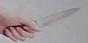 Sample 4 – Knife