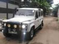 Sample 16 – Defender car