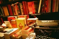 Sample 6 – Bookstore