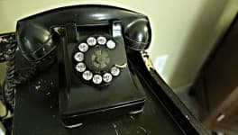 Sample 6 – Dial telephone
