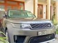 Sample 15 – Land rover car