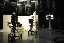 Sample 3 – Tv studio