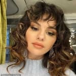Sample 4 – Curly hair