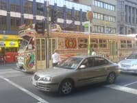 Sample 2 – Streetcar