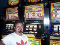 Sample 2 – Slot machine