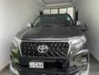 Sample 16 – Land cruiser prado car