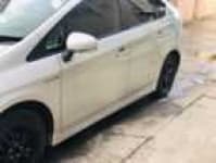 Sample 16 – Prius car