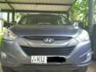 Sample 10 – Tucson car
