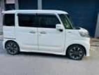 Sample 3 – Spacia car