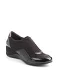 Sample 3 – Black shoes