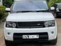 Sample 21 – Range rover sport car