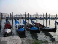 Sample 5 – Gondola