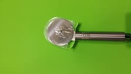 Sample 5 – Pizza cutter