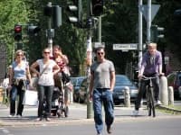 Sample 2 – Traffic light