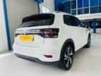 Sample of T cross car