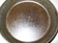 Sample 3 – Frying pan