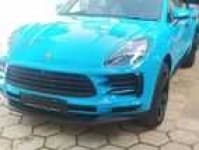 Sample 2 – Macan car
