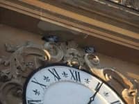 Sample 3 – Analog clock