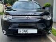 Sample 4 – Outlander car