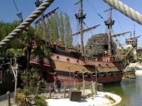 Sample 23 – Pirate ship