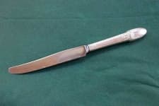 Sample 4 – Dinner knife
