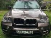 Sample 8 – X5 car