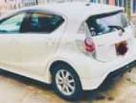 Sample 16 – Aqua car