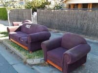 Sample 6 – Couch