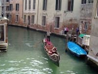 Sample 6 – Gondola