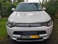 Sample 8 – Outlander car