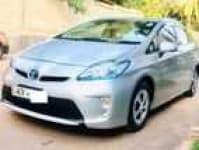 Sample 13 – Prius car
