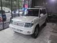 Sample 18 – Pajero car