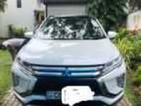 Sample 24 – Eclipse cross car