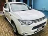 Sample 3 – Outlander car