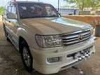 Sample 4 – Land cruiser sahara car