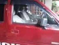 Sample 11 – Isuzu car