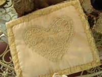 Sample 5 – Handkerchief