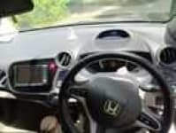 Sample 10 – Insight car