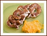 Sample 6 – Pretzel